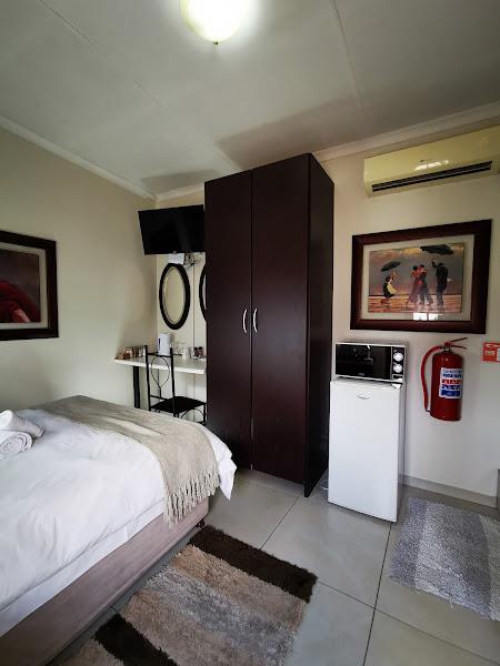 9 Bedroom Property for Sale in Park West Free State